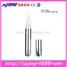 L120-B3eos lip balm bottle